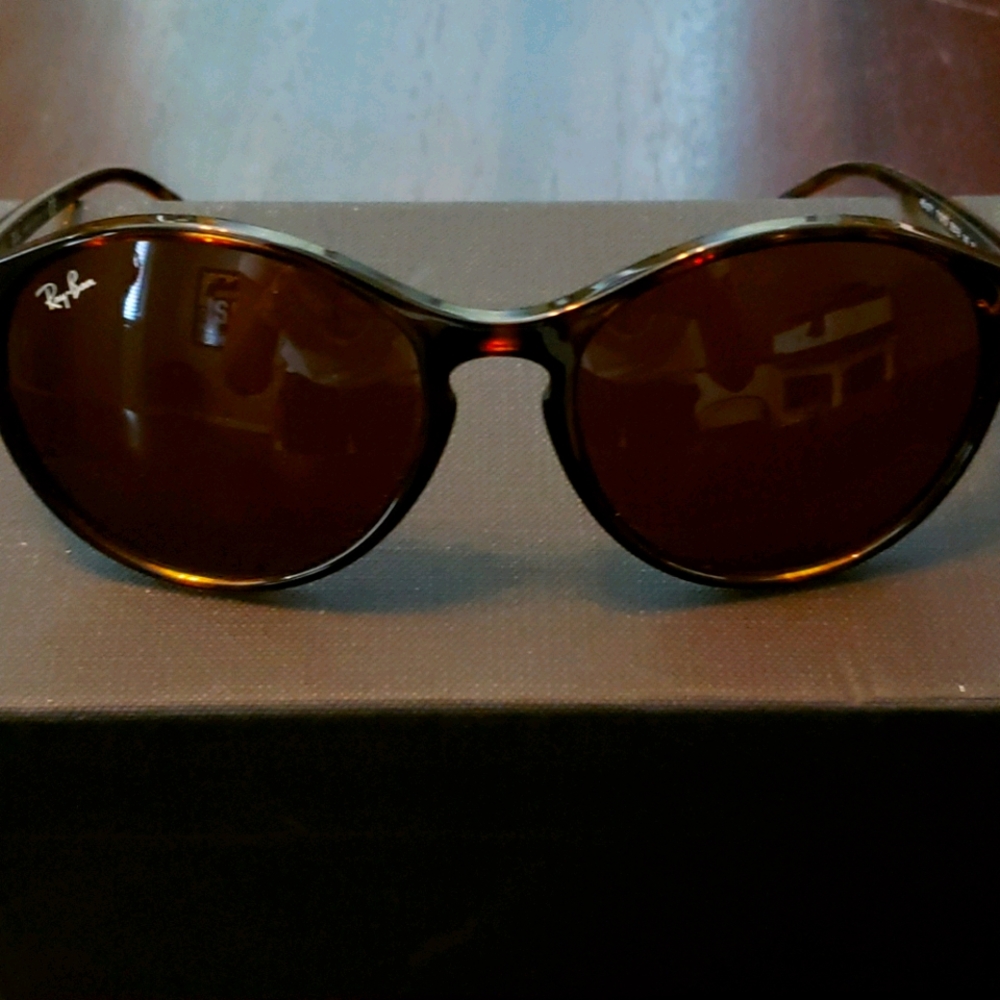 Ray-Ban Sunglasses